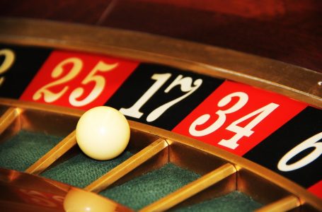 Jezelf binnenshuis vermaken met bekende spellen